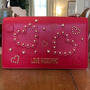 NWT LOVE MOSCHINO HEART PURSE